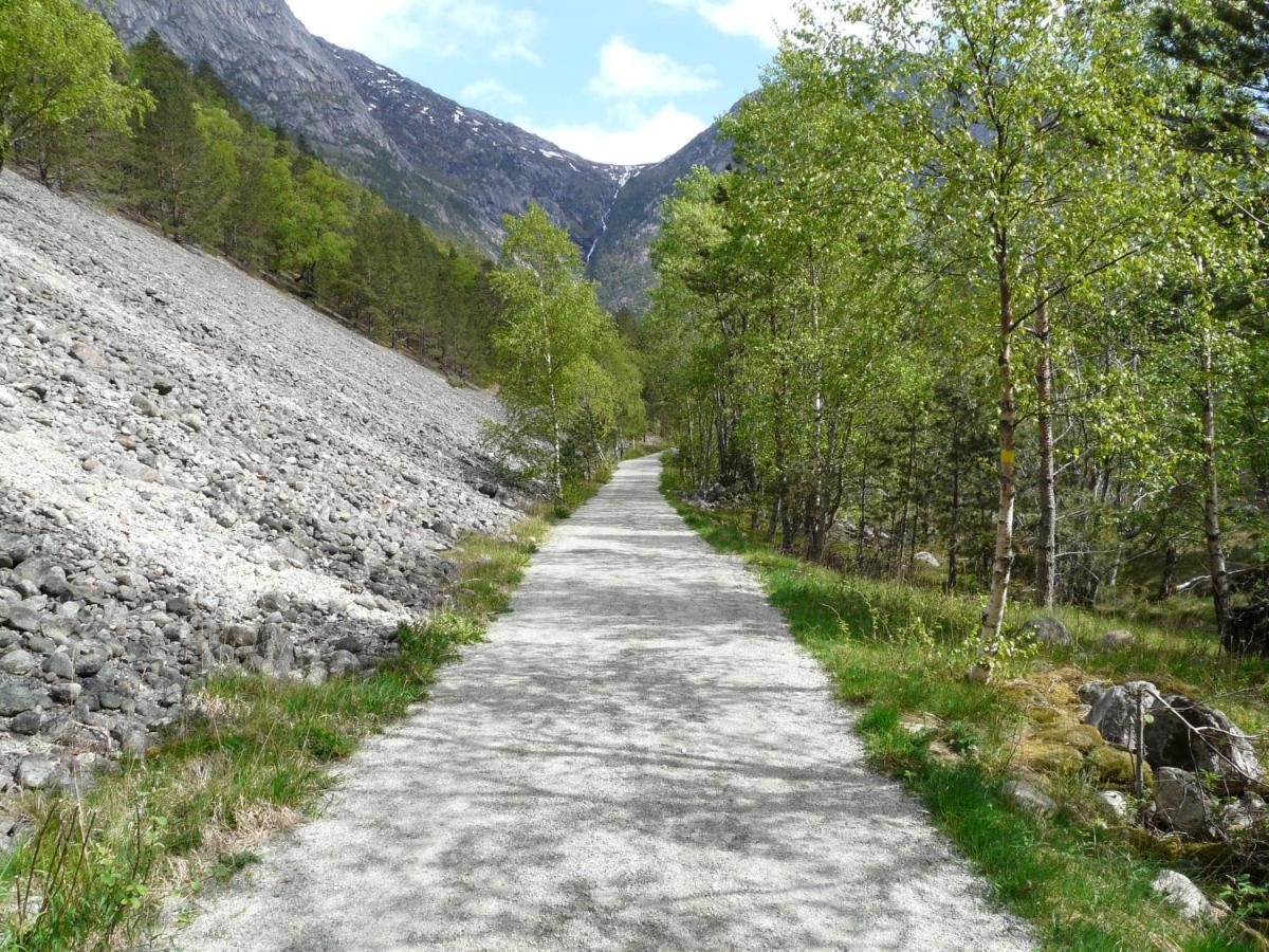Kvamsdal Pensjonat 2 Eidfjord Exteriér fotografie